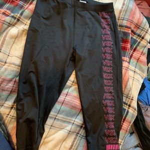 Victoria’s Secret VSX Crop Pant